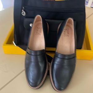 Naturalizer Adiline Platform Loafer size 8